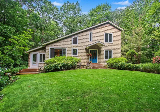 Photo 1 of Single family home for sale at 1735 N Darling Ln, Ganges Township Allegan, MI 49408 | MLS# 69026045058 | Listing updated on 2026-09-03