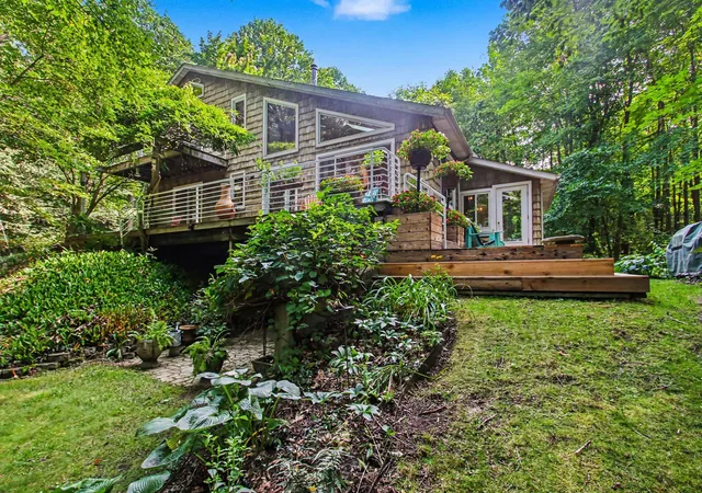 Photo 3 of Single family home for sale at 1735 N Darling Ln, Ganges Township Allegan, MI 49408 | MLS# 69026045058 | Listing updated on 2026-09-03