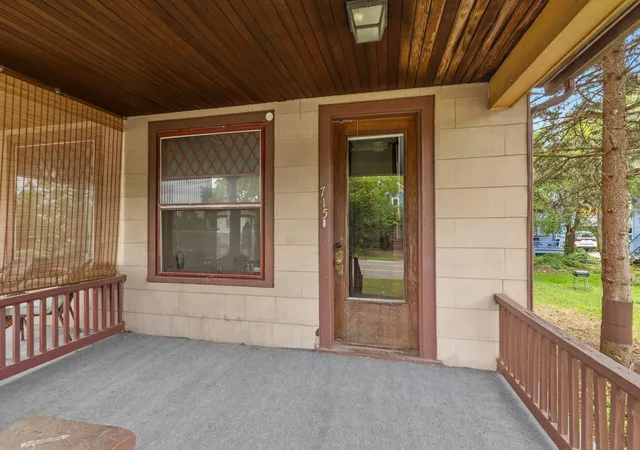 Photo 3 of Multi family home for sale at 713 W Kalamazoo Ave, Kalamazoo City Kalamazoo, MI 49007 | MLS# 65026045053 | Listing updated on 2026-09-03