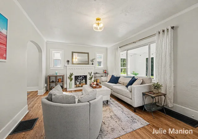 Photo 3 of Single family home for sale at 1018 Cooper Ave Se, Grand Rapids City Kent, MI 49507 | MLS# 65026045065 | Listing updated on 2026-09-18