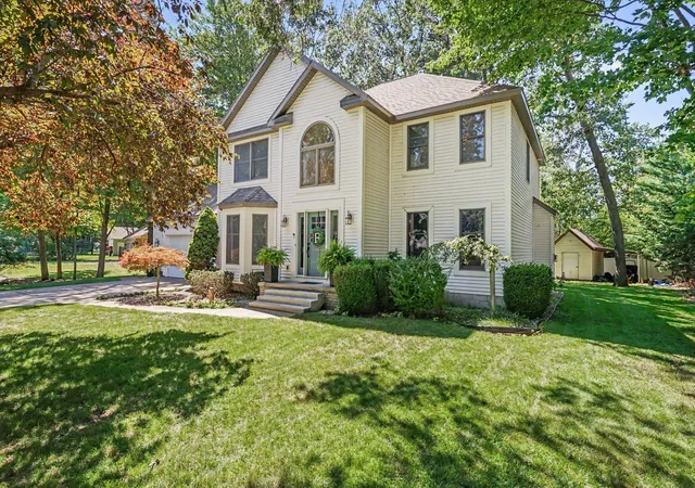 Photo 1 of Single family home for sale at 5071 Shady Creek Dr, Norton Shores City Muskegon, MI 49441 | MLS# 71026045078 | Listing updated on 2026-09-13