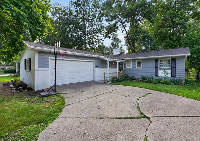 Photo 2 of Single family home for sale at 2410 Rossiter Pl, Lansing City Ingham, MI 48911 | MLS# 81026045075 | Listing updated on 2026-09-03