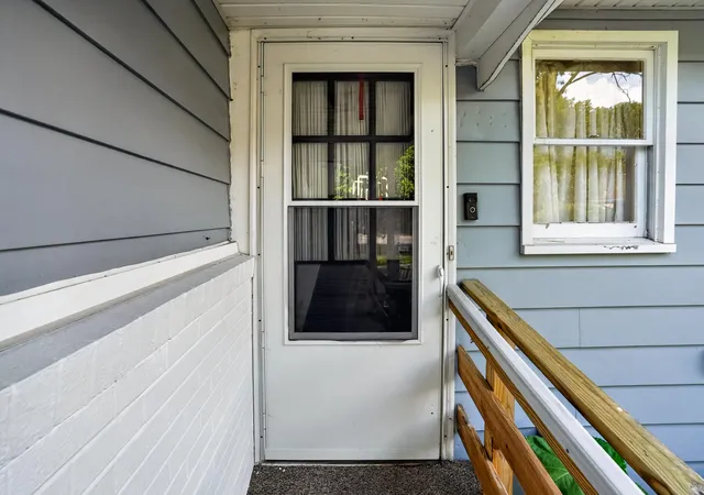 Photo 3 of Single family home for sale at 2410 Rossiter Pl, Lansing City Ingham, MI 48911 | MLS# 81026045075 | Listing updated on 2026-09-21