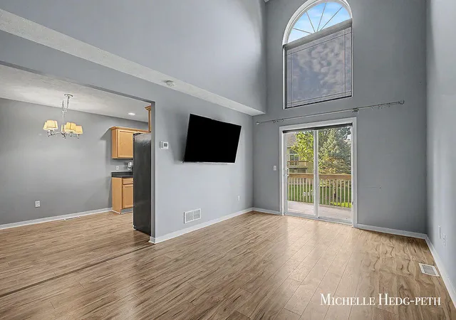 Photo 3 of Condo for sale at 2984 Edgestone Dr #22, Georgetown Charter Township Ottawa, MI 49426 | MLS# 65026045079 | Listing updated on 2026-09-18