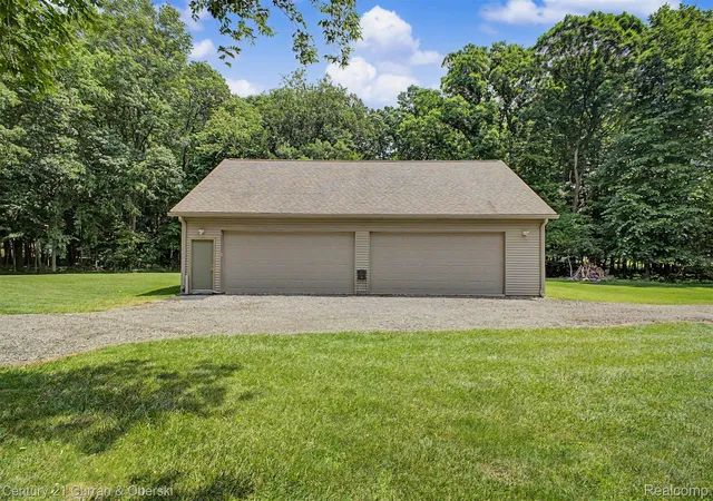 Photo 2 of Land for sale at 11343 Philway Ct, Brighton Township Livingston, MI 48114 | MLS# 20261068369 | Listing updated on 2026-08-26