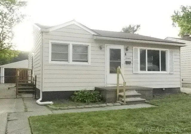 Photo 1 of Sale Pending at 22485 Hillock Ave, Warren City Macomb, MI 48089 | MLS# 58050219843 | Listing updated on 2026-09-04