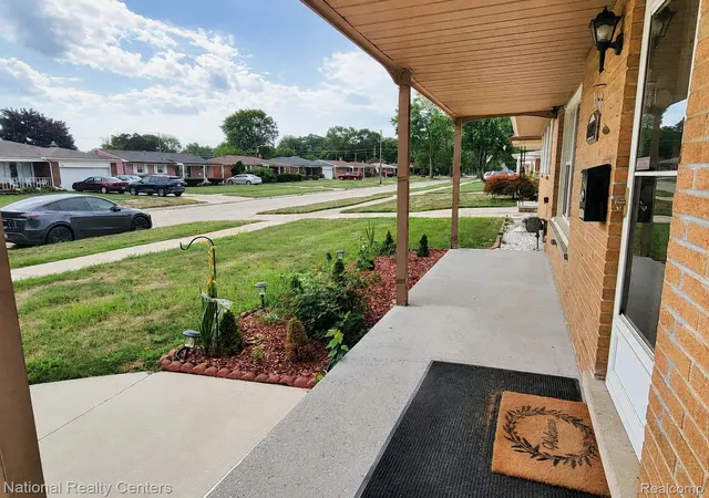 Photo 3 of Single family home for sale at 24263 Beierman Ave, Warren City Macomb, MI 48091 | MLS# 20261068378 | Listing updated on 2026-09-12