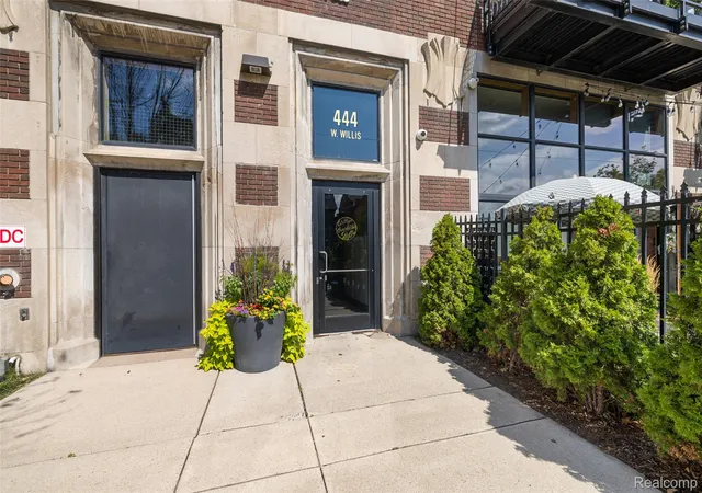 Photo 2 of Condo for sale at 444 W Willis St #402, Detroit City Wayne, MI 48201 | MLS# 20261068382 | Listing updated on 2026-09-14