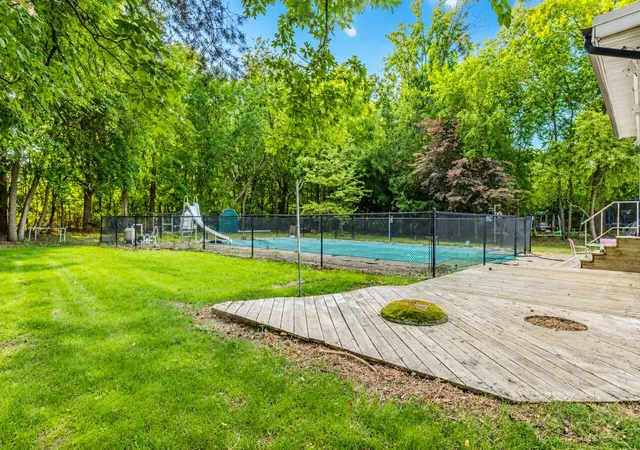 Photo 3 of Single family home for sale at 3325 Taft Ave Sw, Wyoming City Kent, MI 49519 | MLS# 65026045096 | Listing updated on 2026-09-12