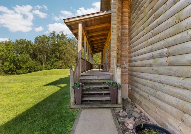 Photo 2 of Single family home for sale at 2487 W Monroe Rd, Franklin Township Lenawee, MI 49287 | MLS# 81026045100 | Listing updated on 2026-08-27
