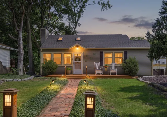 Photo 2 of Single family home for sale at 13647 Prairie Rd, Chikaming Township Berrien, MI 49115 | MLS# 69026045103 | Listing updated on 2026-09-01