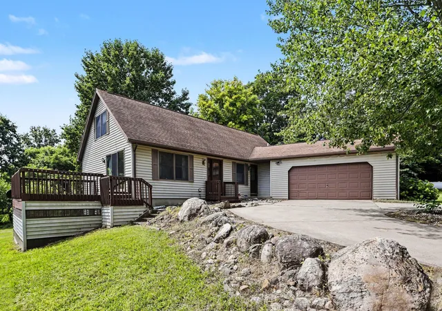 Photo 1 of Single family home for sale at 5459 W Gh Ave, Oshtemo Charter Township Kalamazoo, MI 49009 | MLS# 65026045101 | Listing updated on 2026-09-17
