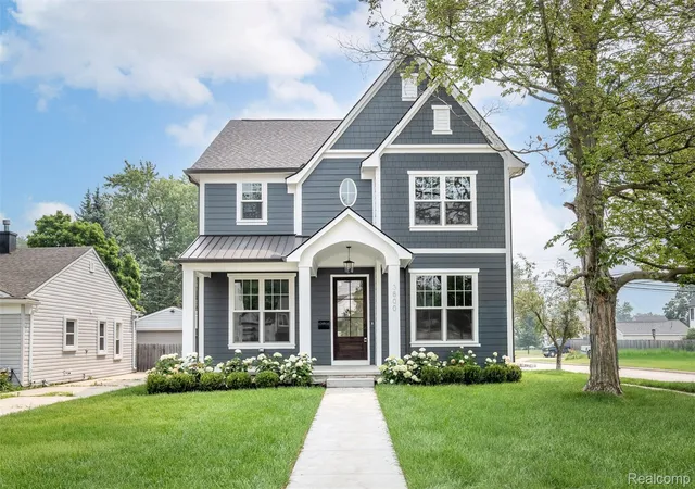Photo 1 of Single family home for sale at 3800 Linwood Ave, Royal Oak City Oakland, MI 48073 | MLS# 20261068413 | Listing updated on 2026-08-27