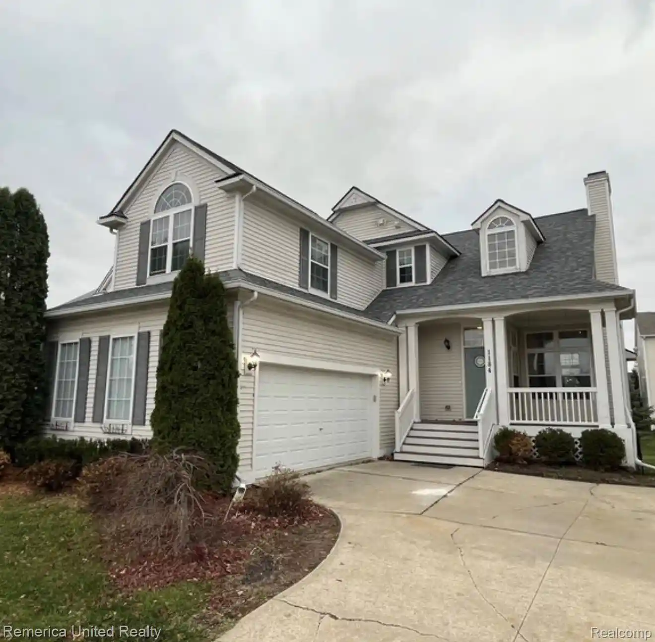 Photo 1 of Single family home for sale at 1184 York Ave, Howell, MI 48843 | MLS# 20261068418 | Listing updated on 2026-09-22
