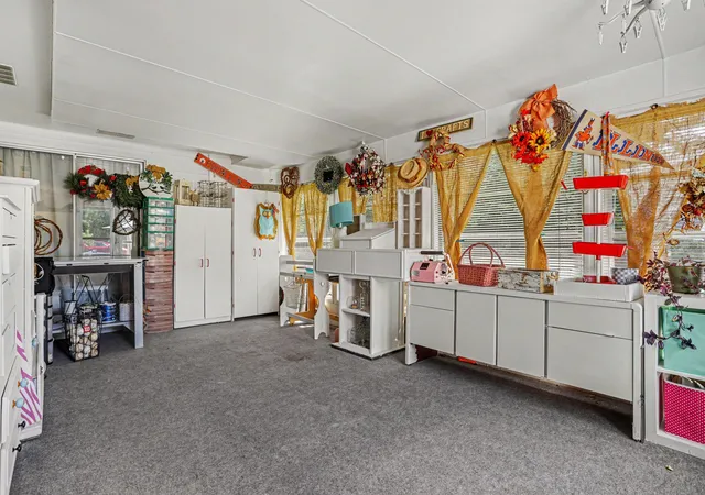 Photo 4 of Single family home for sale at 319 W Willard St, Paw Paw Village Van Buren, MI 49079 | MLS# 62026045127 | Listing updated on 2026-09-12