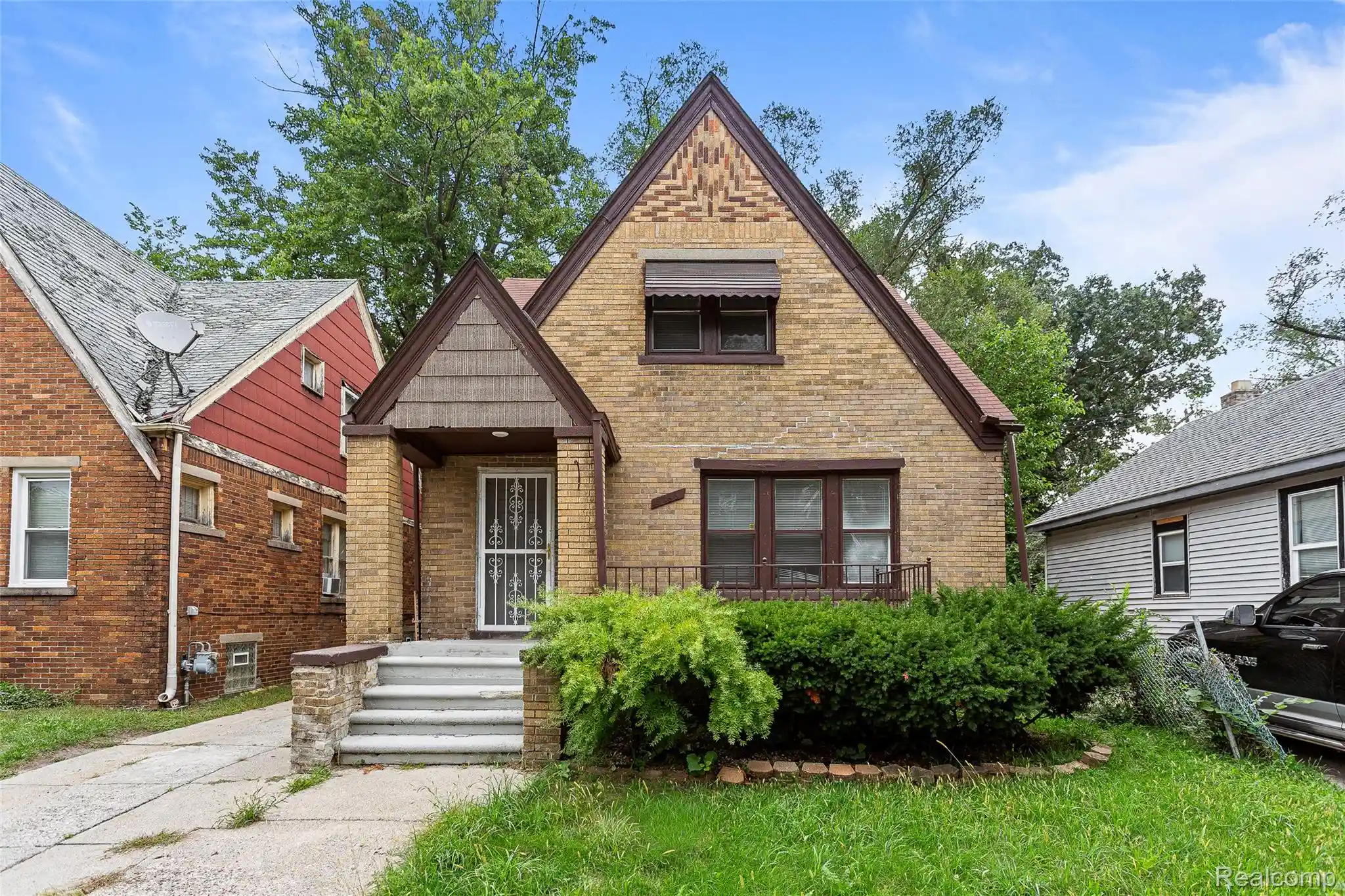 Photo 1 of Single family home for sale at 15766 Cruse St E, Detroit, MI 48227 | MLS# 20261068423 | Listing updated on 2026-10-13