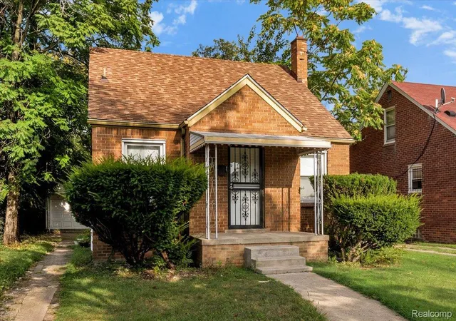 Photo 2 of Single family home for sale at 18320 Ashton Ave, Detroit City Wayne, MI 48219 | MLS# 20261068427 | Listing updated on 2026-09-16