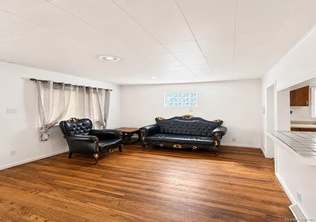 Photo 5 of Single family home for sale at 23743 Lorraine Ave, Warren City Macomb, MI 48089 | MLS# 20261068436 | Listing updated on 2026-09-04