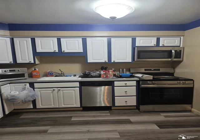 Photo 3 of Condo for sale at 16034 Holz Dr, Southgate City Wayne, MI 48195 | MLS# 57050219864 | Listing updated on 2026-09-14