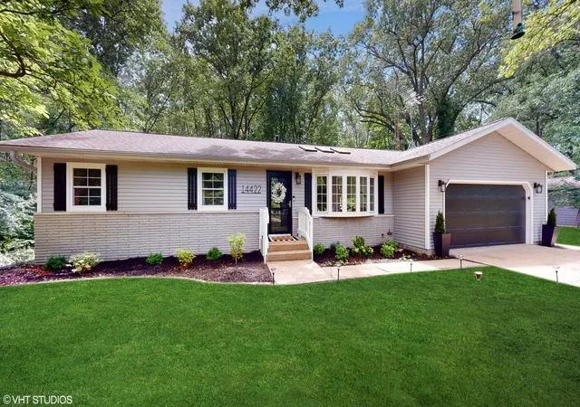 Photo 2 of Single family home for sale at 14422 Evergreen Dr, New Buffalo Township Berrien, MI 49117 | MLS# 69026045138 | Listing updated on 2026-09-13