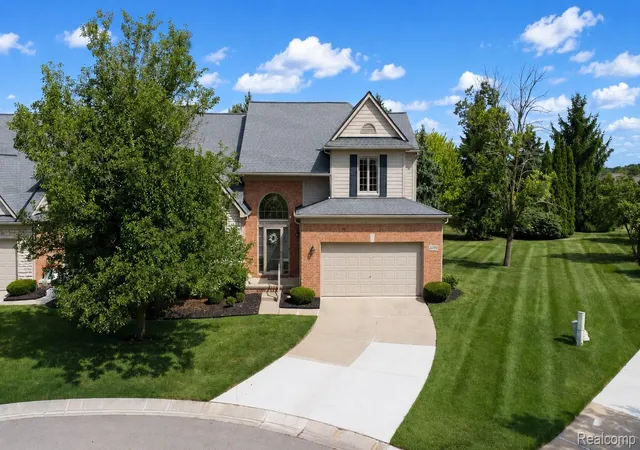 Photo 2 of Condo for sale at 54796 Grenelefe Cir E, Lyon Charter Township Oakland, MI 48178 | MLS# 20261068469 | Listing updated on 2026-09-01