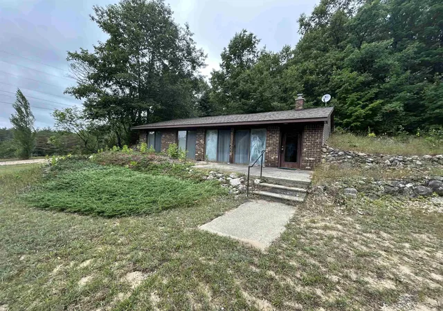 Photo 1 of Single family home for sale at 4801 Shinn Dr, Chestonia Township Antrim, MI 49659 | MLS# 78080072857 | Listing updated on 2026-08-29