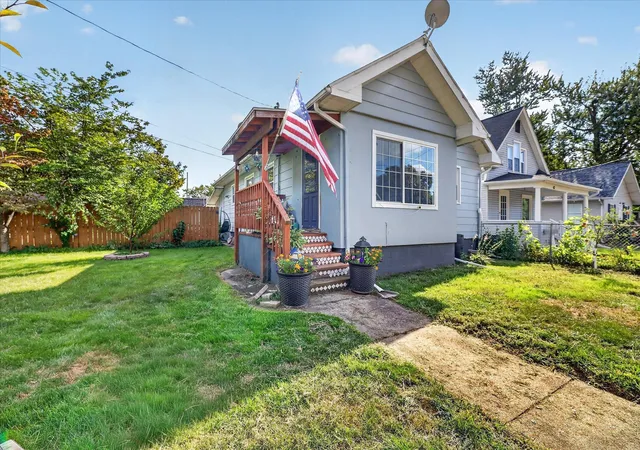 Photo 2 of Single family home for sale at 59 Winter St, Battle Creek City Calhoun, MI 49015 | MLS# 64026045142 | Listing updated on 2026-08-30