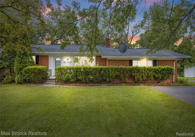 Photo 2 of Single family home for sale at 31767 W 13 Mile Rd, Farmington Hills City Oakland, MI 48334 | MLS# 20261068485 | Listing updated on 2026-08-27