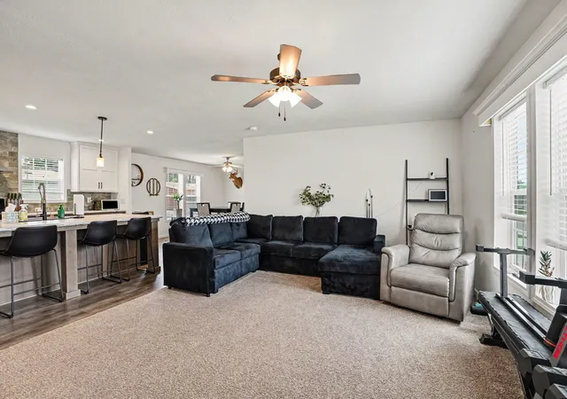 Photo 4 of Single family home for sale at 6420 Suffield Ln, Oshtemo Charter Township Kalamazoo, MI 49009 | MLS# 66026045152 | Listing updated on 2026-09-22