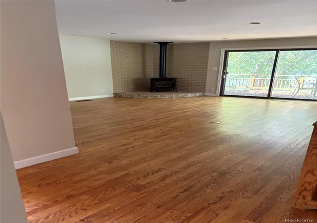 Photo 3 of Single family home for sale at 10091 Graham Dr, Springfield Charter Township Oakland, MI 48348 | MLS# 20261068505 | Listing updated on 2026-08-28