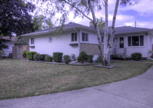 Photo 2 of Single family home for sale at 2309 Mayfield Rd, Saginaw Charter Township Saginaw, MI 48602 | MLS# 72026045160 | Listing updated on 2026-08-31