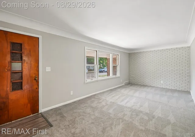 Photo 5 of Single family home for sale at 29309 Milton Ave, Madison Heights City Oakland, MI 48071 | MLS# 20261068507 | Listing updated on 2026-08-29