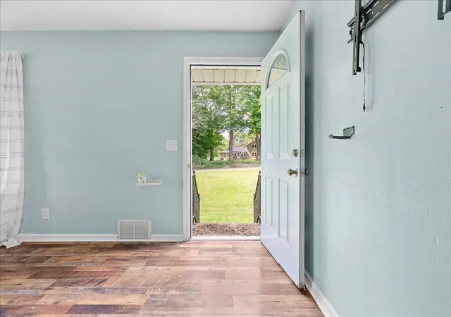 Photo 4 of Single family home for sale at 9718 19 1/2 Mile Rd, Eckford Township Calhoun, MI 49068 | MLS# 65026045171 | Listing updated on 2026-09-18