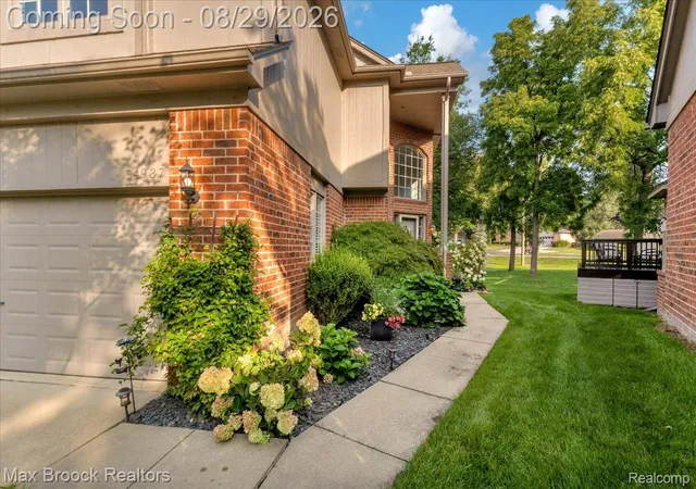 Photo 3 of Condo for sale at 54937 Winter Ct, Shelby Charter Township Macomb, MI 48316 | MLS# 20261068529 | Listing updated on 2026-08-29