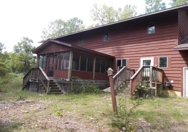 Photo 3 of Single family home for sale at 2125 W Sanilac, Fremont Township Tuscola, MI 48723 | MLS# 20261068557 | Listing updated on 2026-08-28
