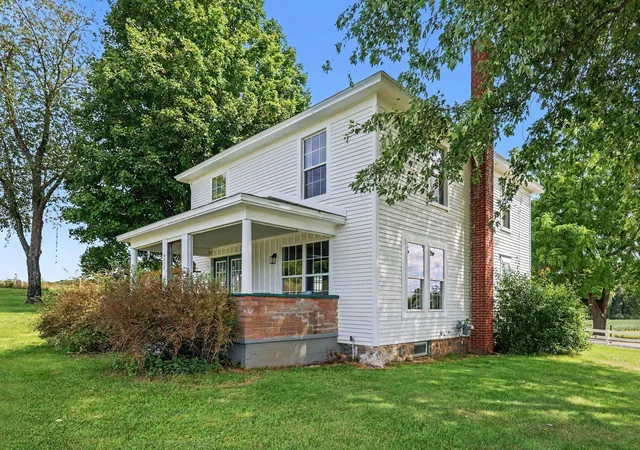Photo 3 of Single family home for sale at 9917 Cady Rd, Napoleon Township Jackson, MI 49201 | MLS# 81026045181 | Listing updated on 2026-09-14