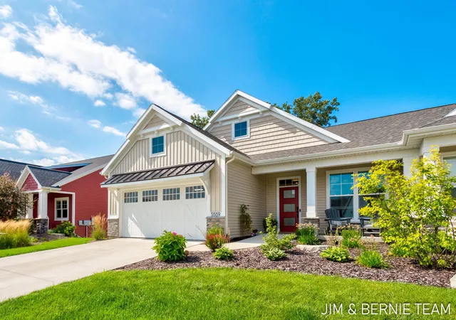 Photo 2 of Condo for sale at 5559 Albright Ave Sw #4, Wyoming City Kent, MI 49418 | MLS# 71026045191 | Listing updated on 2026-09-18