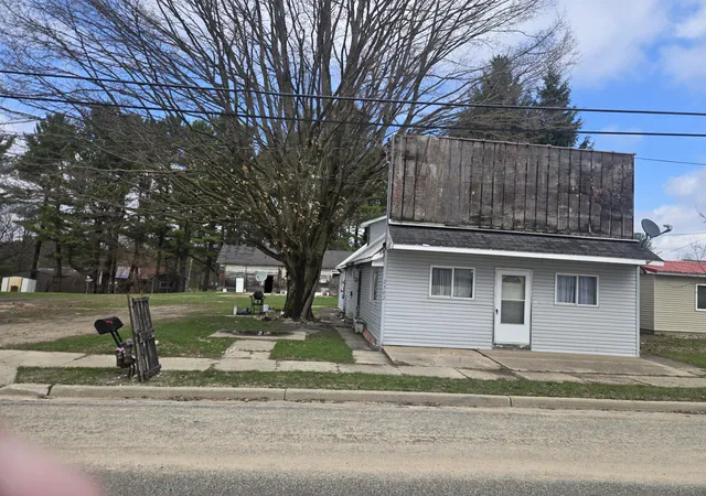 Photo 1 of Single family home for sale at 2582 E Michigan St, Free Soil Village Mason, MI 49411 | MLS# 67026045183 | Listing updated on 2026-09-02