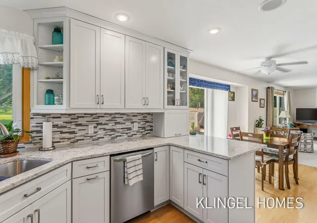 Photo 4 of Single family home for sale at 11984 Chickory Dr, Grand Haven Charter Township Ottawa, MI 49417 | MLS# 71026045206 | Listing updated on 2026-09-17