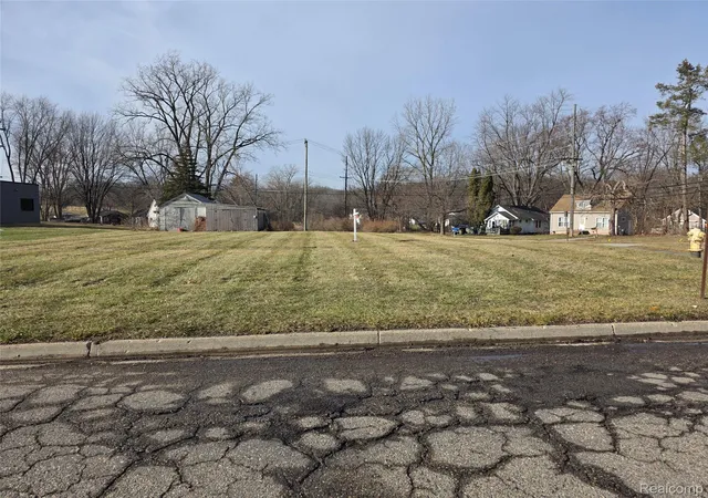 Land for sale at 1573 N Telegraph Dr, PontiacCity_Oakland, MI 48340 | MLS# 20261068574