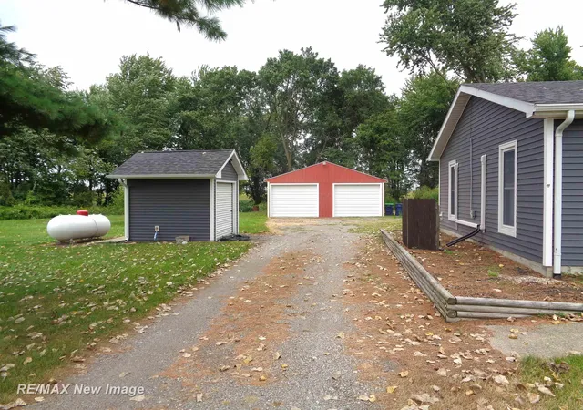 Photo 1 of Sale Pending at 10130 Fergus Rd, St Charles Village Saginaw, MI 48655 | MLS# 61050219901 | Listing updated on 2026-08-30