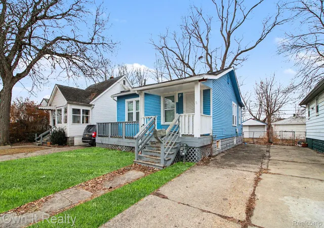 Photo 2 of Single family home for sale at 6065 Plainview Ave, Detroit City Wayne, MI 48228 | MLS# 20261068591 | Listing updated on 2026-08-27