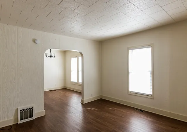 Photo 3 of Single family home for sale at 1305 Reed Ave, Kalamazoo City Kalamazoo, MI 49001 | MLS# 66026045232 | Listing updated on 2026-09-14