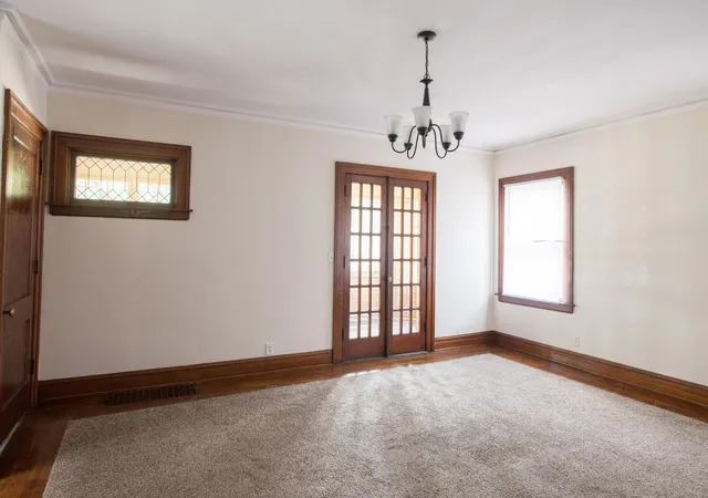 Photo 3 of Single family home for sale at 114 W Vine St, Kalamazoo City Kalamazoo, MI 49001 | MLS# 66026045228 | Listing updated on 2026-09-14