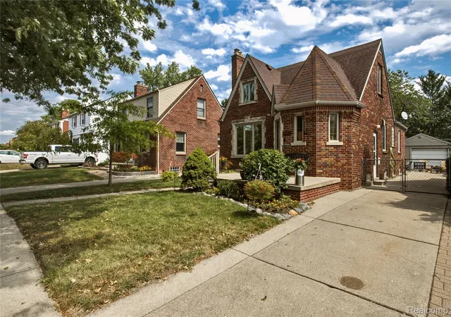 Photo 2 of Single family home for sale at 442 N Melborn St, Dearborn City Wayne, MI 48128 | MLS# 20261068610 | Listing updated on 2026-08-30