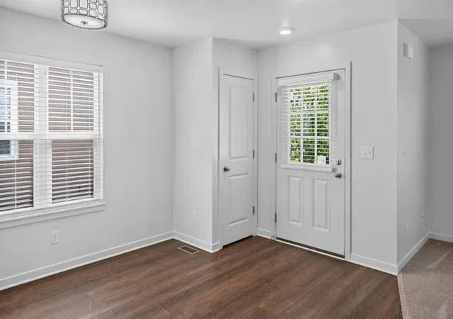 Photo 4 of Condo for sale at 3625 Andover Ln #32, Jamestown Charter Township Ottawa, MI 49426 | MLS# 65026045244 | Listing updated on 2026-08-29