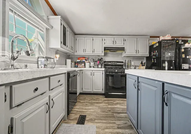 Photo 3 of Single family home for sale at 2141 Granite St, Georgetown Charter Township Ottawa, MI 49426 | MLS# 65026045243 | Listing updated on 2026-09-03