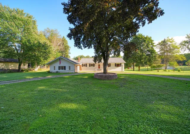 Photo 2 of Single family home for sale at 2356 Hatch Rd, Unknown Out Of State, MI 49201 | MLS# 55026045250 | Listing updated on 2026-09-12