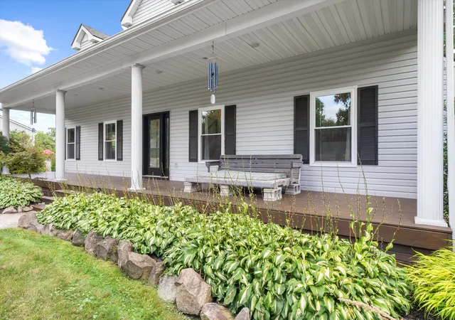 Photo 3 of Single family home for sale at 5580 Textile Rd, Ypsilanti Charter Township Washtenaw, MI 48197 | MLS# 81026045255 | Listing updated on 2026-08-27