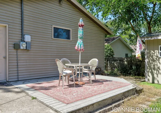 Photo 5 of Single family home for sale at 1323 Floral St, Holland City Ottawa, MI 49423 | MLS# 71026045267 | Listing updated on 2026-08-27